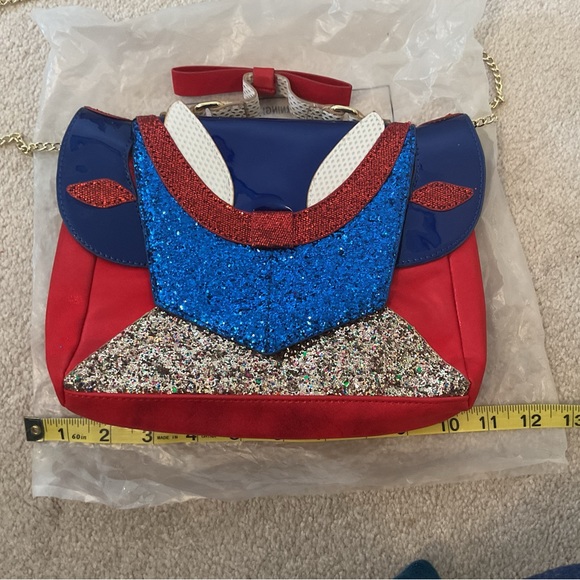Danielle Nicole Snow White bag - Picture 8 of 13